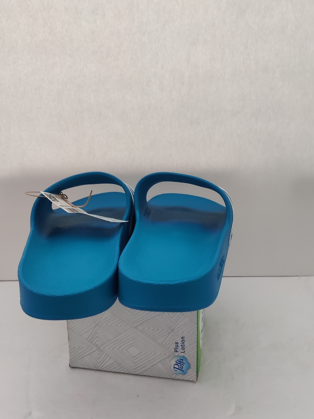 Men's Adidas Adilette Aqua Size 10 New With Tags FY8047 - Picture 5 of 7